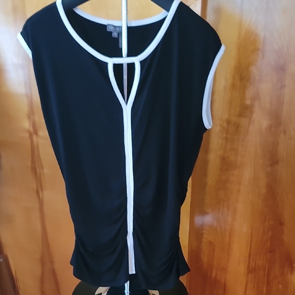 Vince Camuto Black and White Ruched Tie Front Blouse